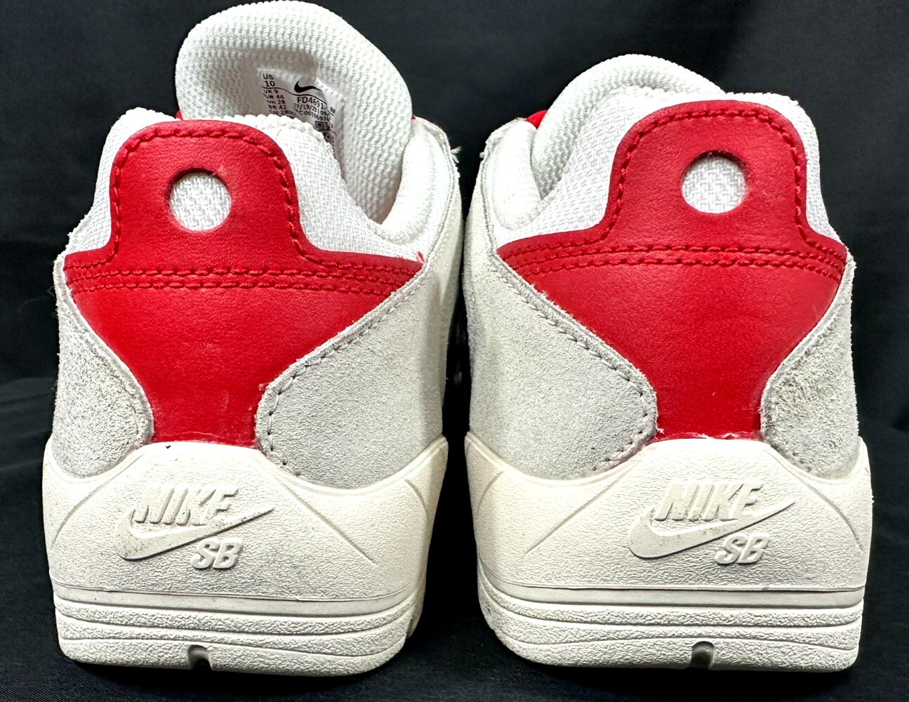 Men's Nike Vertebrae SB Sail University Red- Size 10
