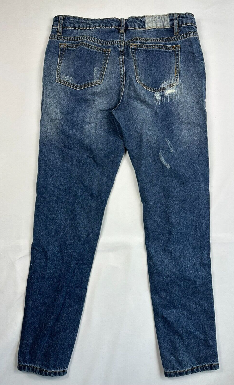 Women's Boyfriend Distressed/Ripped Relaxed Fit Jeans- Size 4