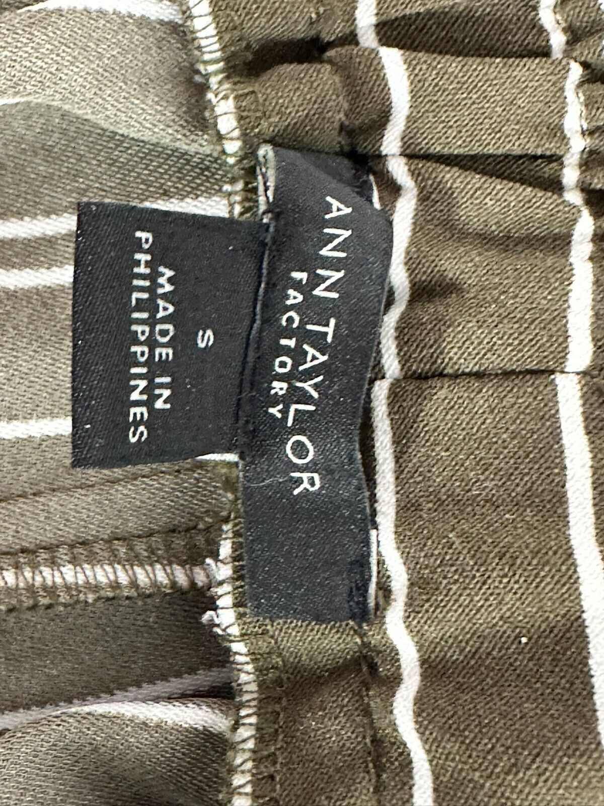 Women's Ann Taylor Dark Green & White Striped Elastic Waist Pants- Size S