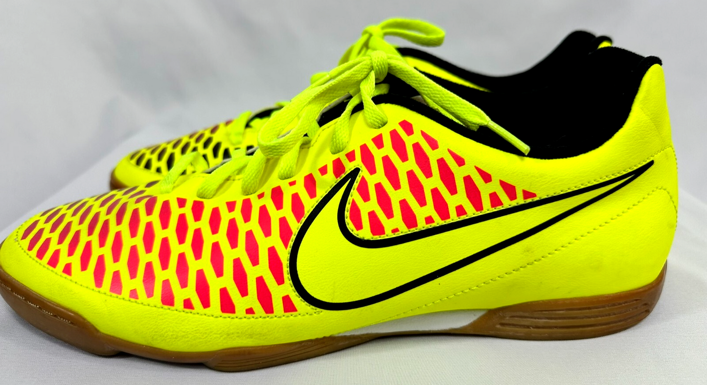 Men's Nike Magista Ola Soccer Shoes- Size 12