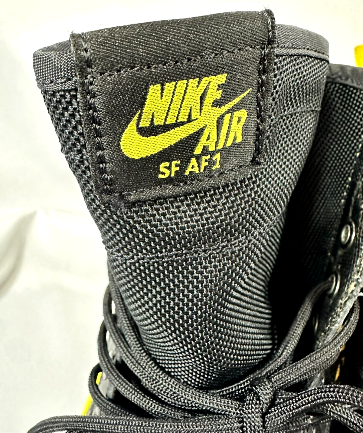 Men's Nike SF Air Force 1 Black & Dynamic Yellow (AR1955-001) Size 12