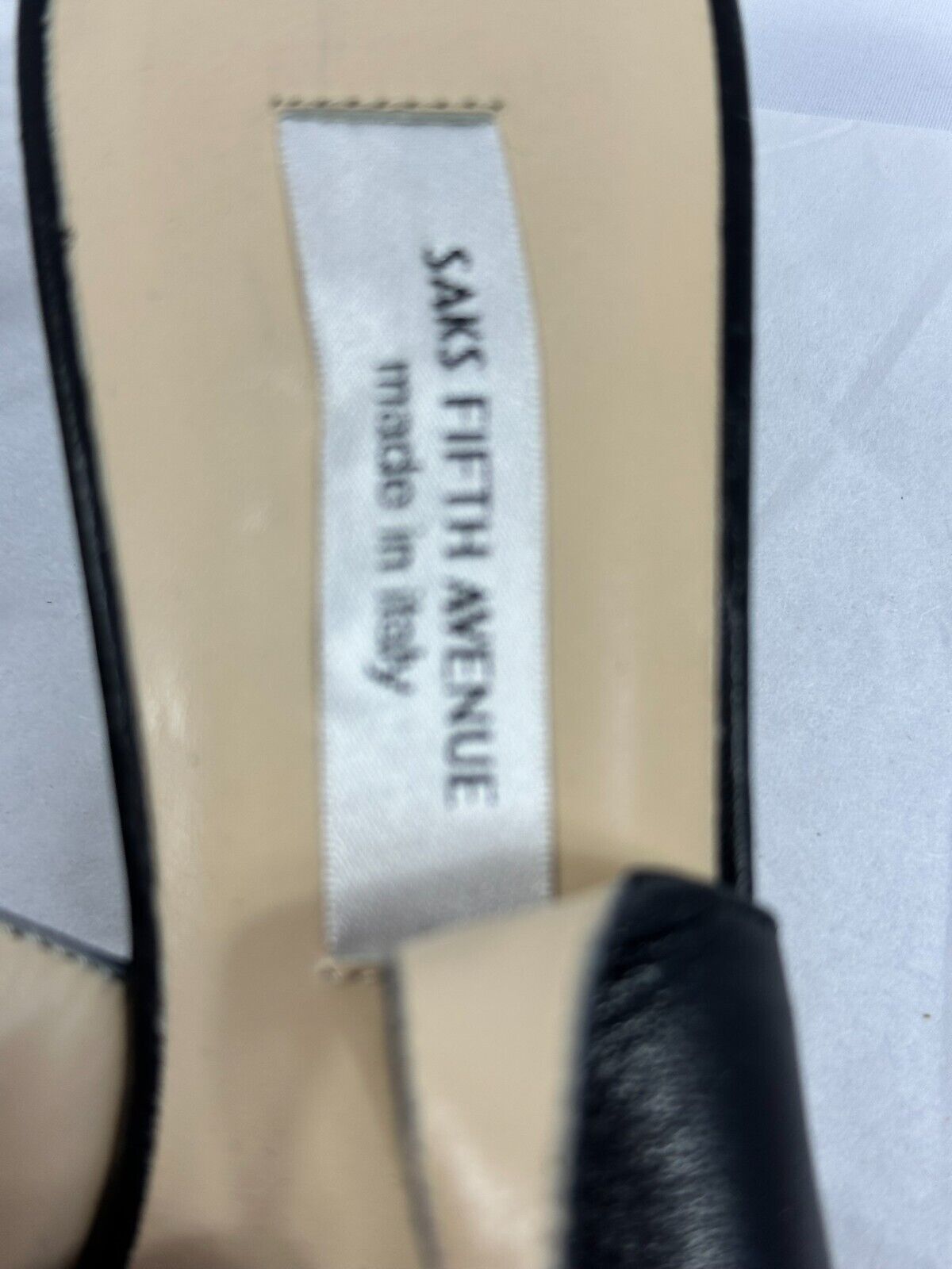Women's Saks Fifth Avenue 1.5" Heel Strap Shoe in Black/White/Gold- Size 7.5