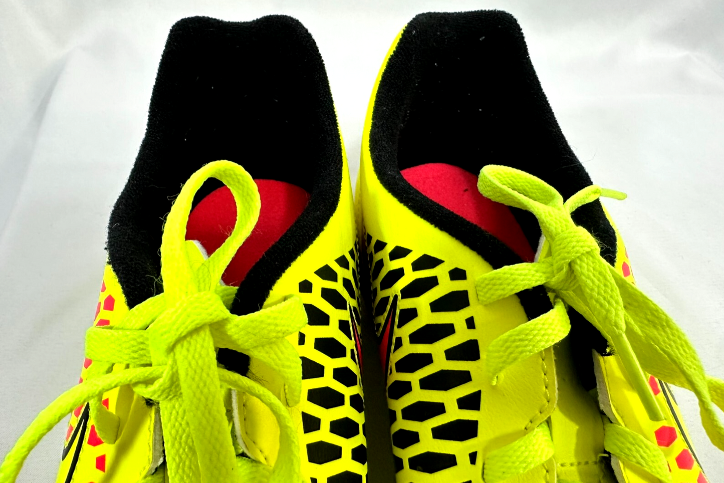 Men's Nike Magista Ola Soccer Shoes- Size 12