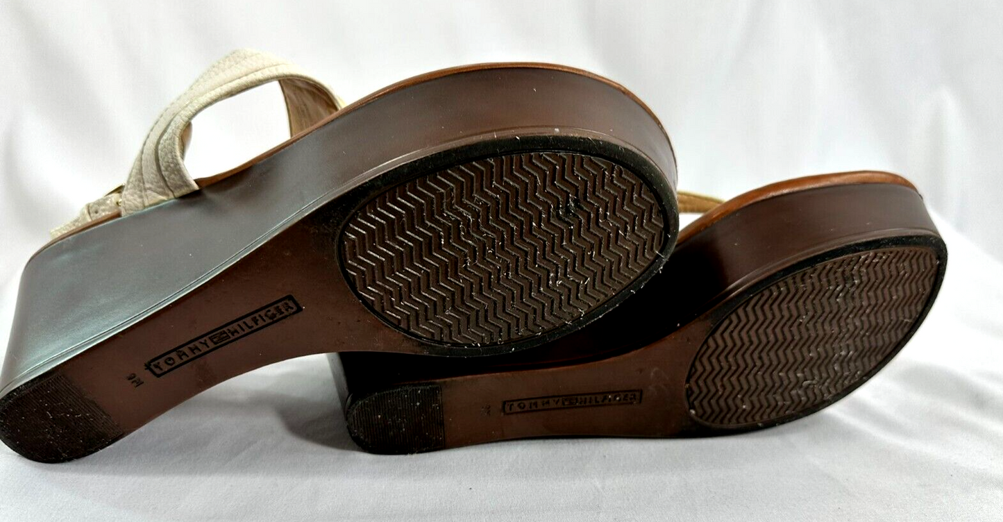 Women's Tommy Hilfiger Leather White Wedge Thong Sandal- Size 9M