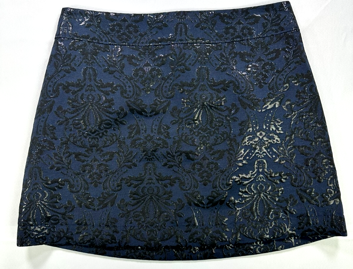 Women's Navy & Black Abercrombie & Fitch Shimmer Floral Lined Mini Skirt- Size 2
