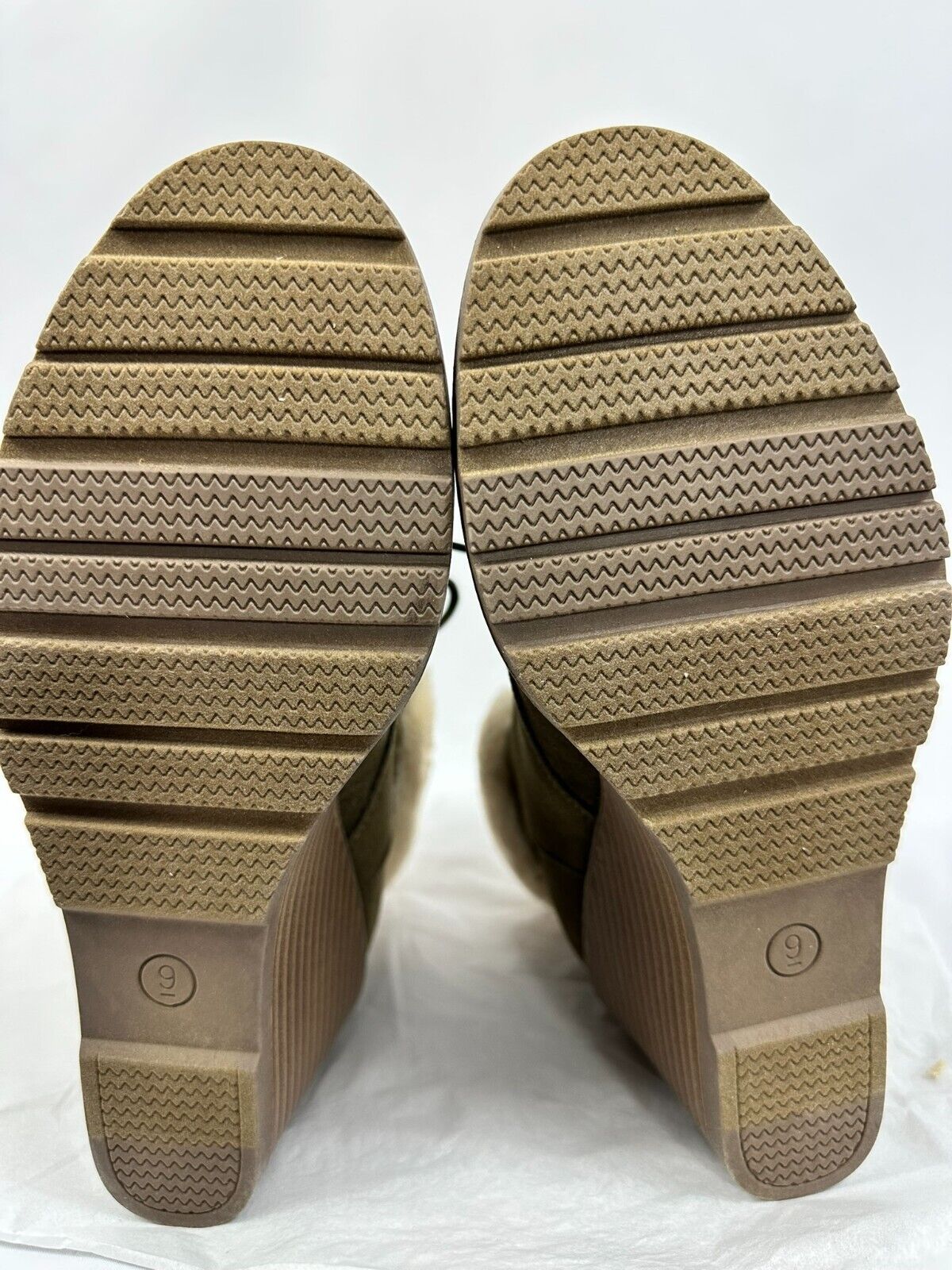 Women's New Directions Olive Wendy Wedge Boot- Size 9