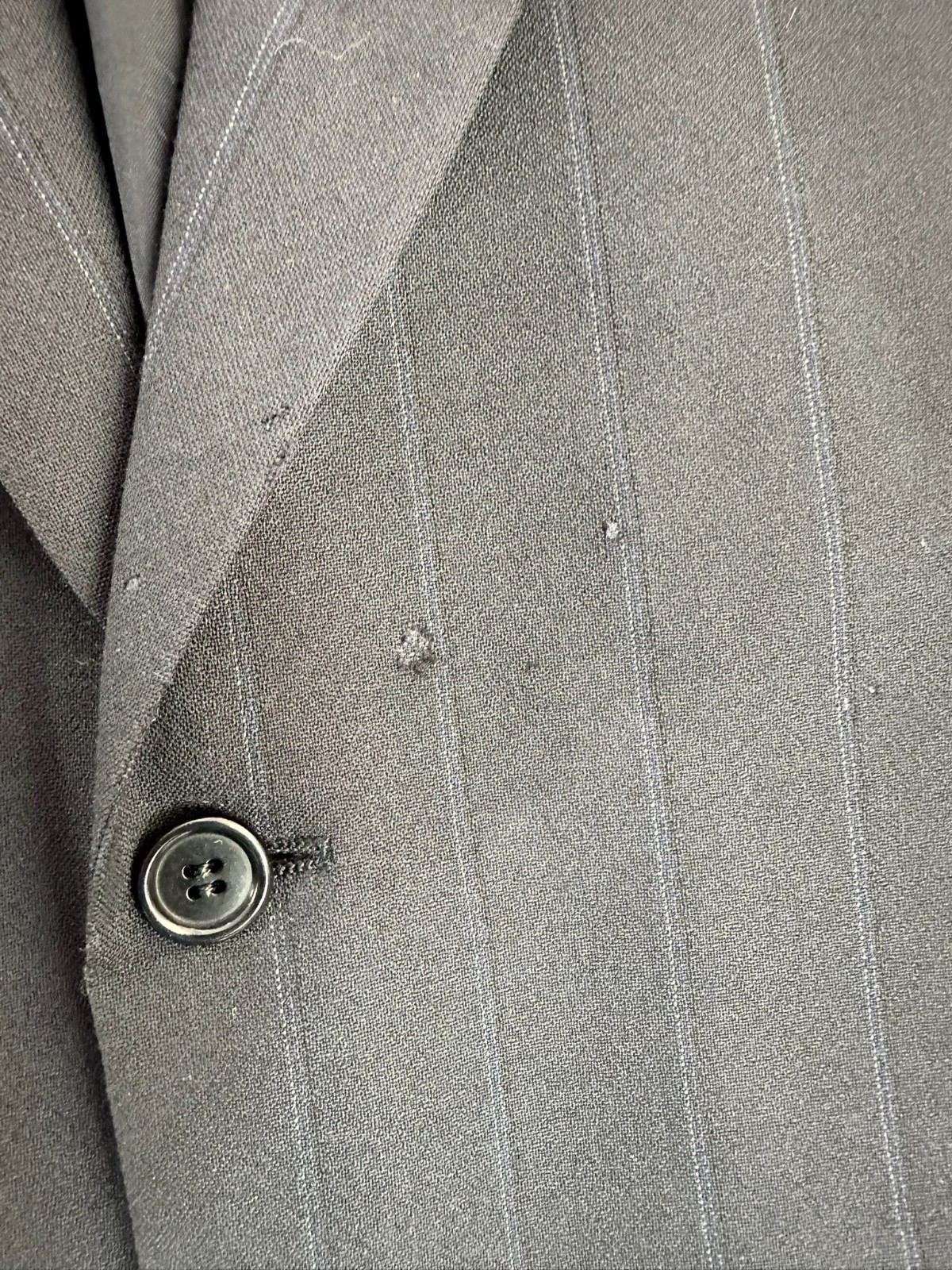 Men's Valentino UOMO 100% Wool Pinstripe Suit Jacket- Size 42R