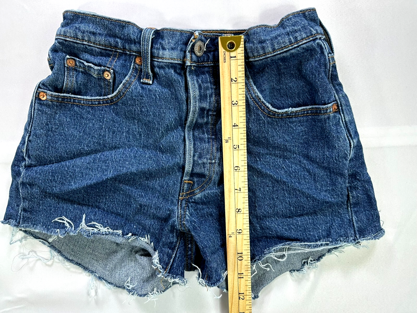 Women's Levi's 501 Button Fly Mid-Rise Cut-Off Denim Shorts- Waist 25