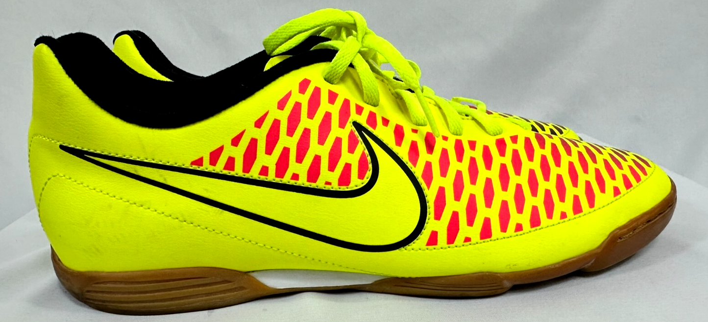Men's Nike Magista Ola Soccer Shoes- Size 12