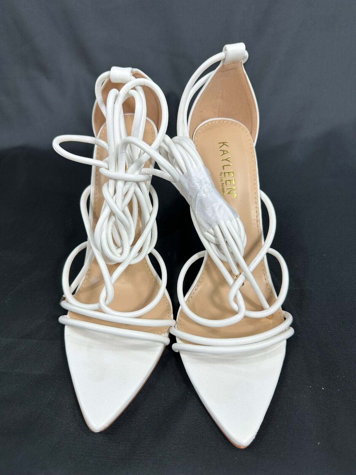 Women s Kayleen by Los Angeles White Wrap 4" High Heel Shoes- Size 10