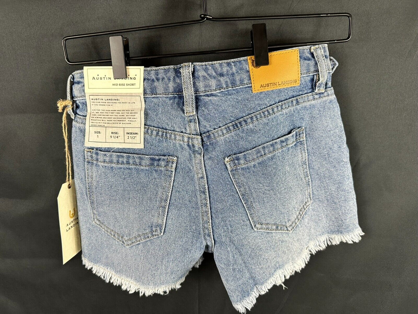 Girls Youth Austin Landing Mid Rise Cutoff Country Buckle Jean Shorts- Size 01/25