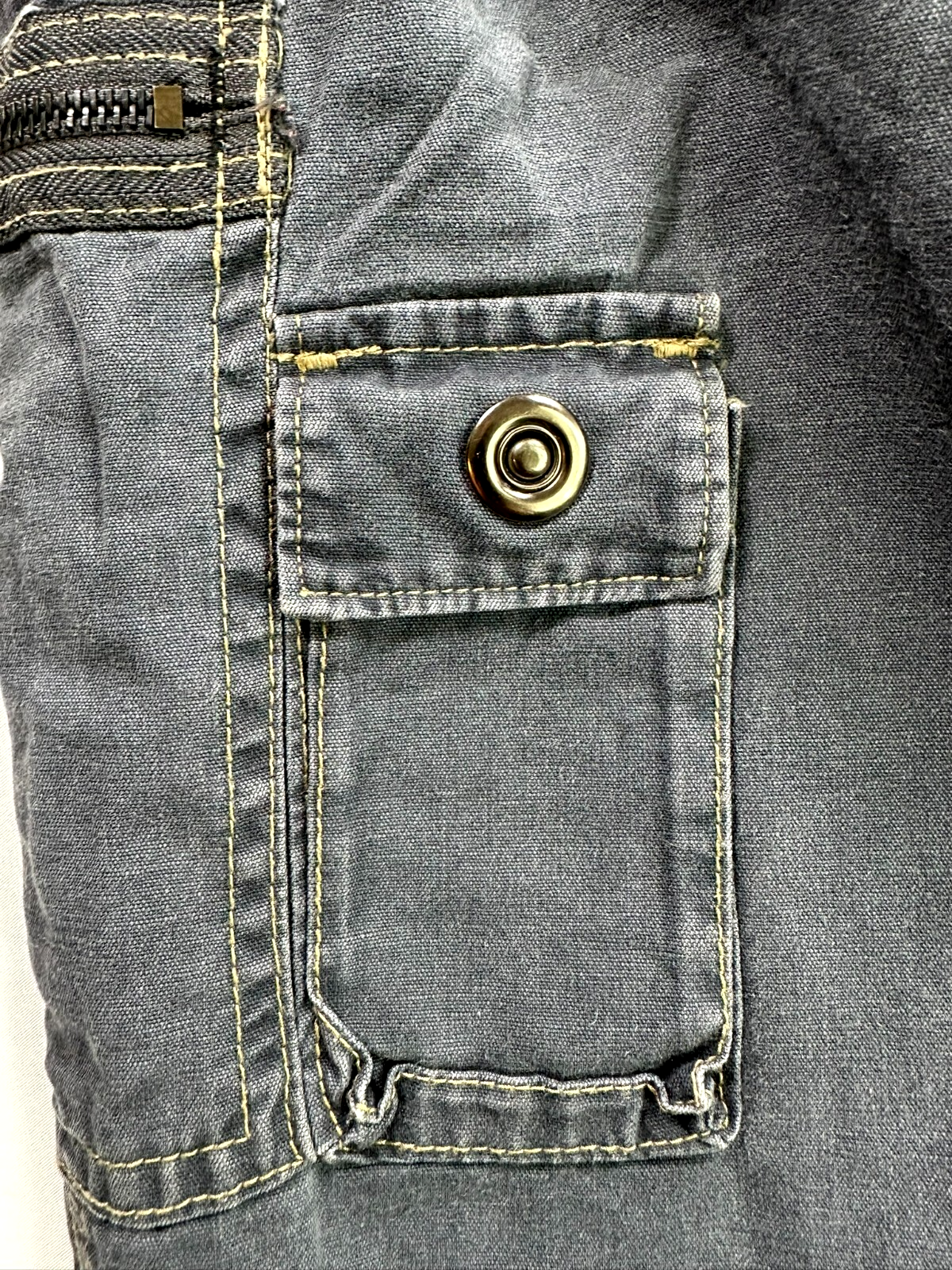 Men's Vintage Bugle Boy Dark Gray 9 Pocket Cargo Pants- Size 30 x 30