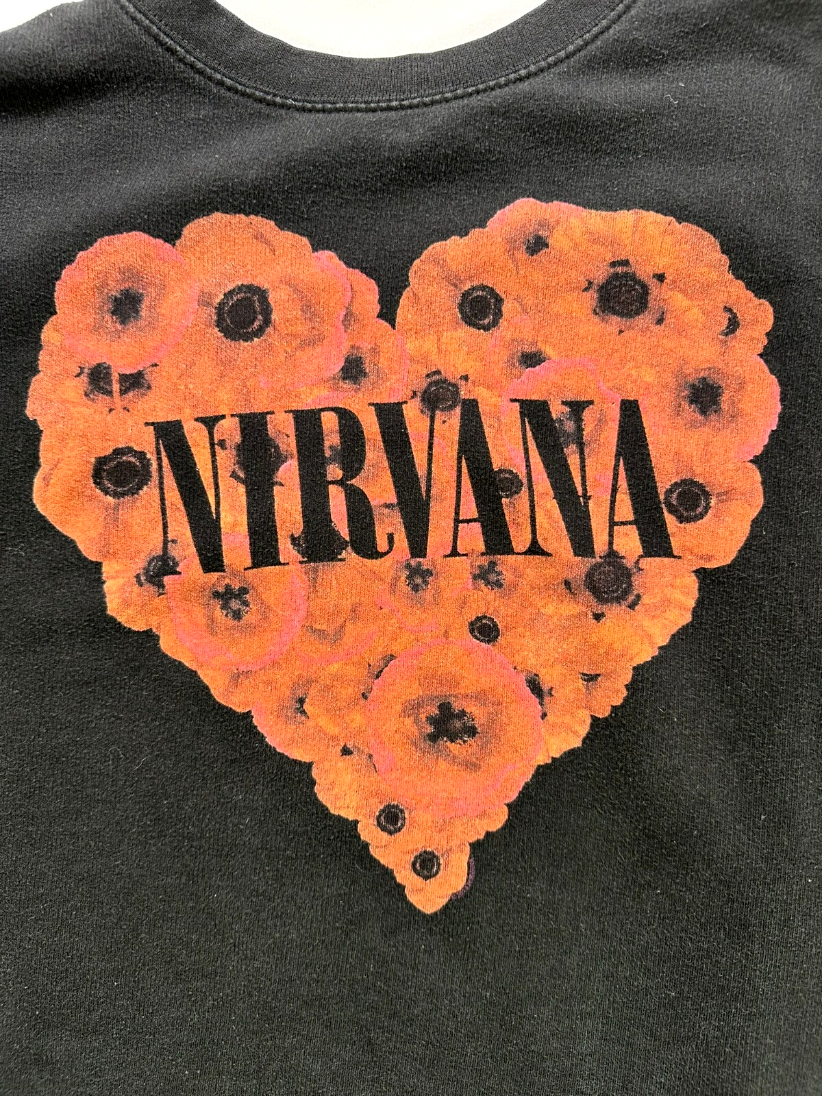 Men's Vintage Black Nirvana Heart Shaped Rose Sweatshirt- Size M