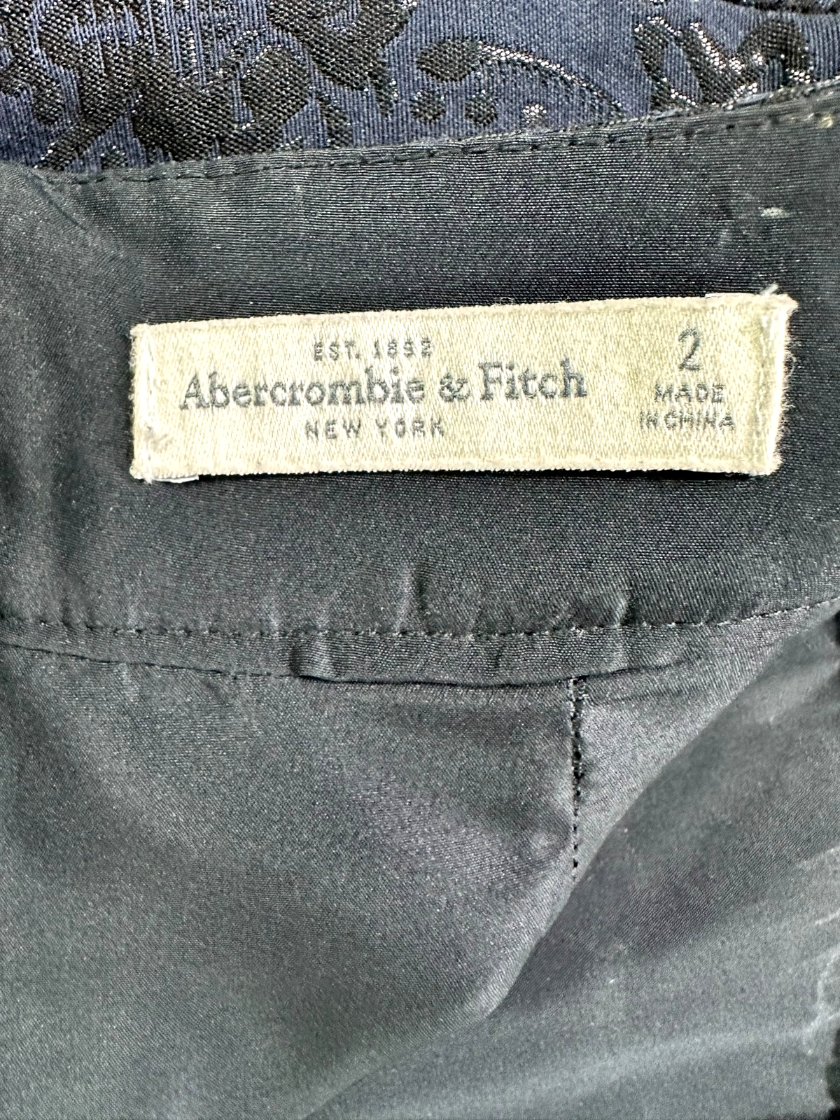 Women's Navy & Black Abercrombie & Fitch Shimmer Floral Lined Mini Skirt- Size 2
