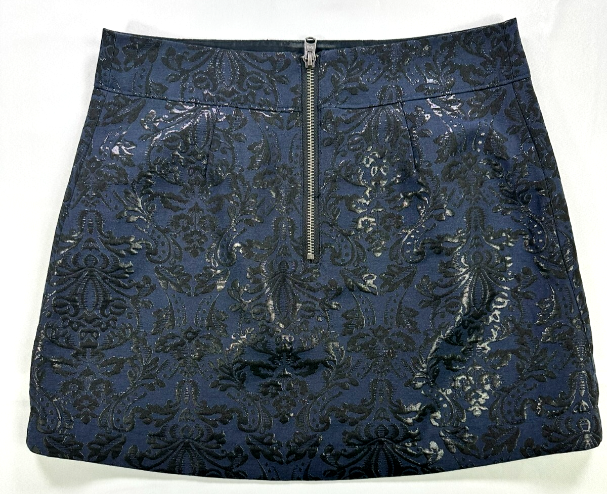 Women's Navy & Black Abercrombie & Fitch Shimmer Floral Lined Mini Skirt- Size 2