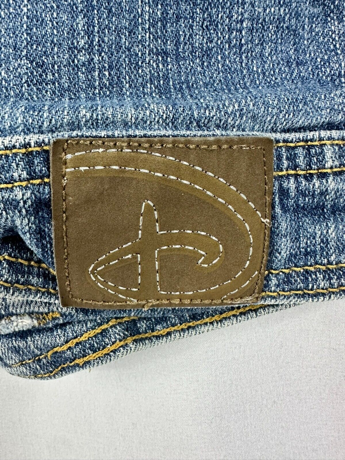 Disney Princess Girl's Denim Style Jacket- Size S (5/6)- Snow White/Cinderella/Jasmine
