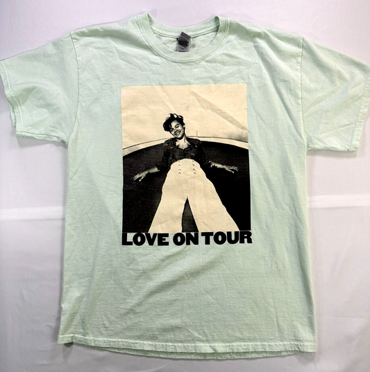 Men's Official Harry Styles Mint Green “Love On Tour” T-Shirt- Size L