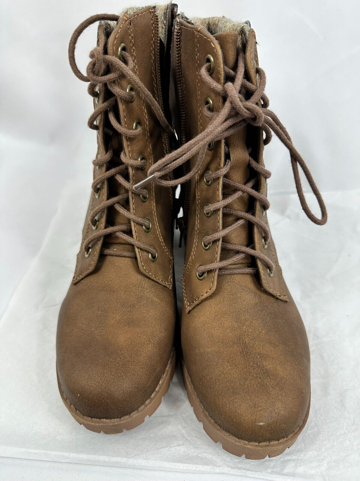 Women's Soda Chunky Heel Combat Ankle Boot Lace Up/Side Zipper- Size 9