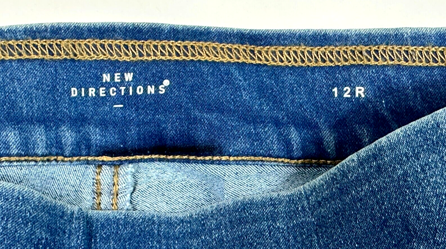 Women's New Direction Pull On Crop Flex Stretch Mid Rise Comfort Jeans- Size 12