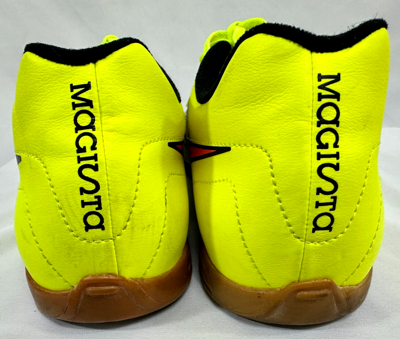 Men's Nike Magista Ola Soccer Shoes- Size 12