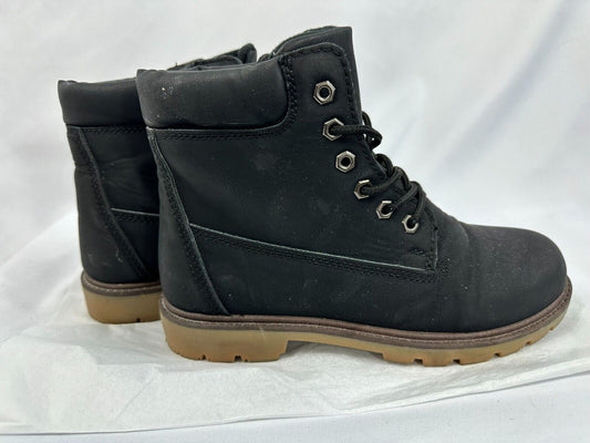 Women's Black Yoki Fashion Inc. Lace Up Ankle Boot- Size 9