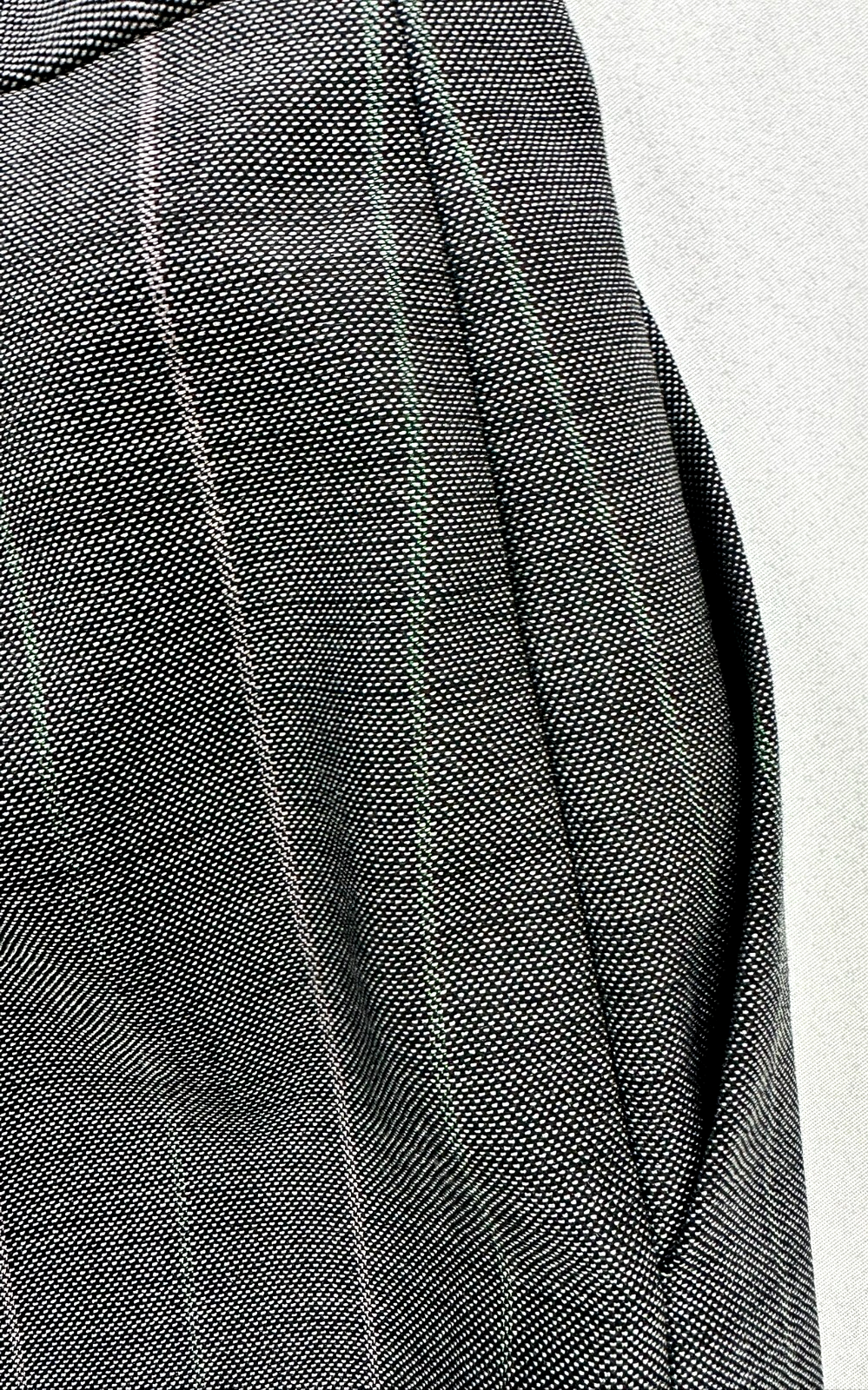 Women's Vintage Escada Gray Pinstripe Lined Pencil Skirt With Pockets- Size 38