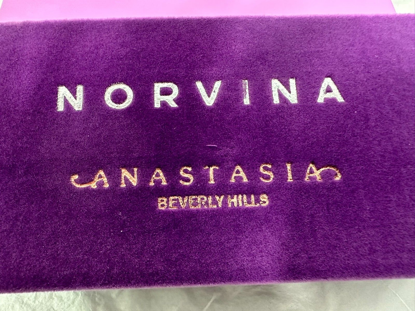 Anastasia Beverly Hills Norvina Eyeshadow Palette- D'Ombres A Paupieres