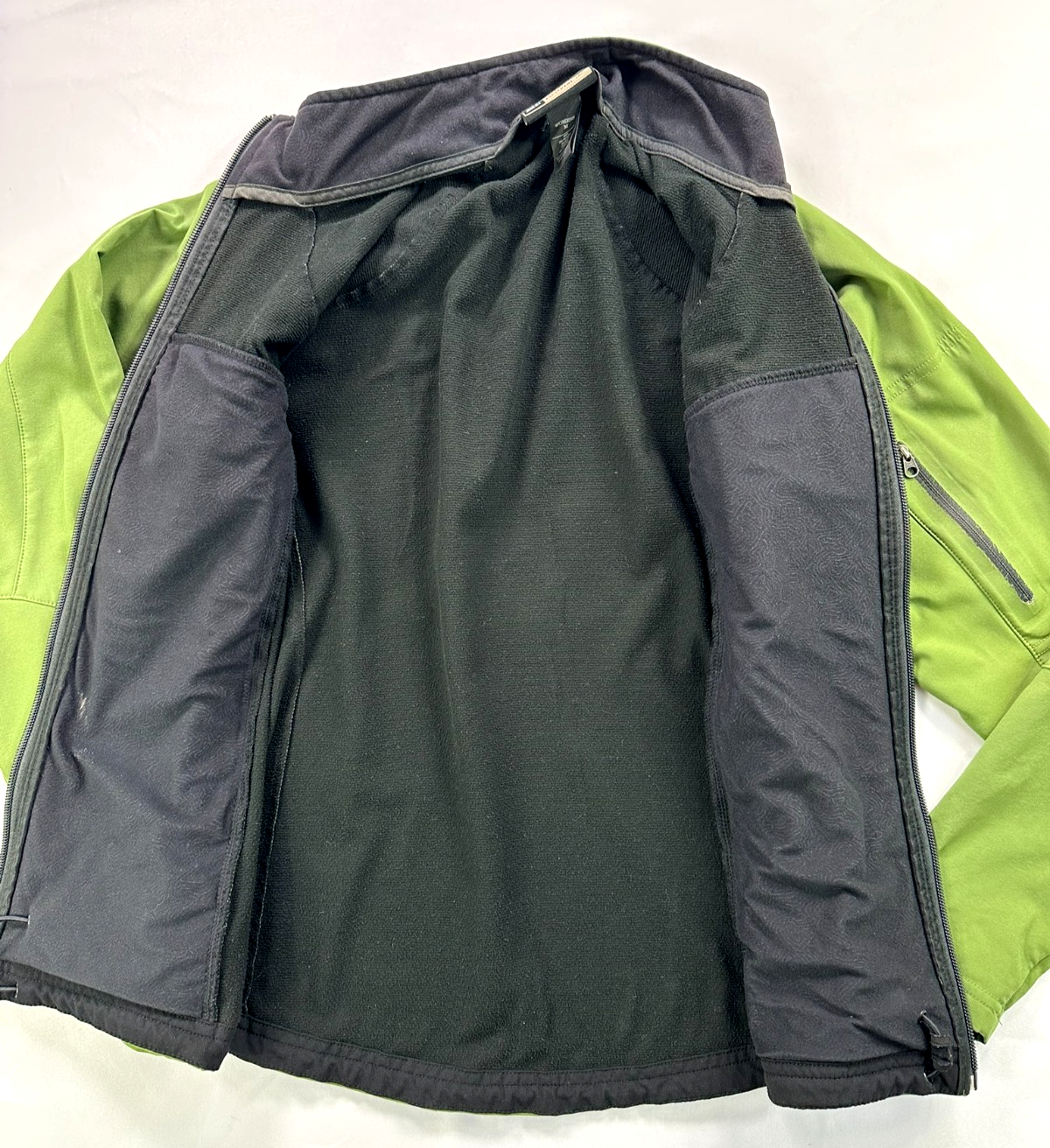 Women's Green REI Lightweight Zip Jacket- Size M