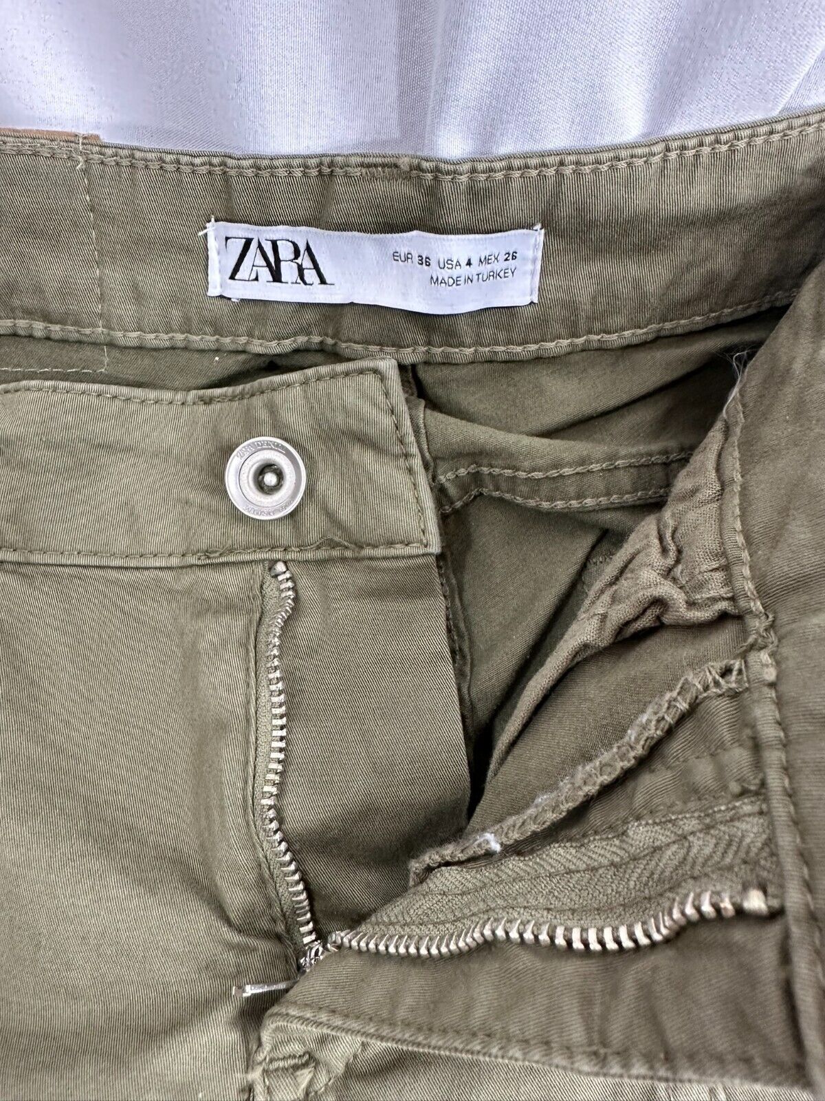 Women's Zara Denimwear Z1975 Olive Stretch Pants- Size 4