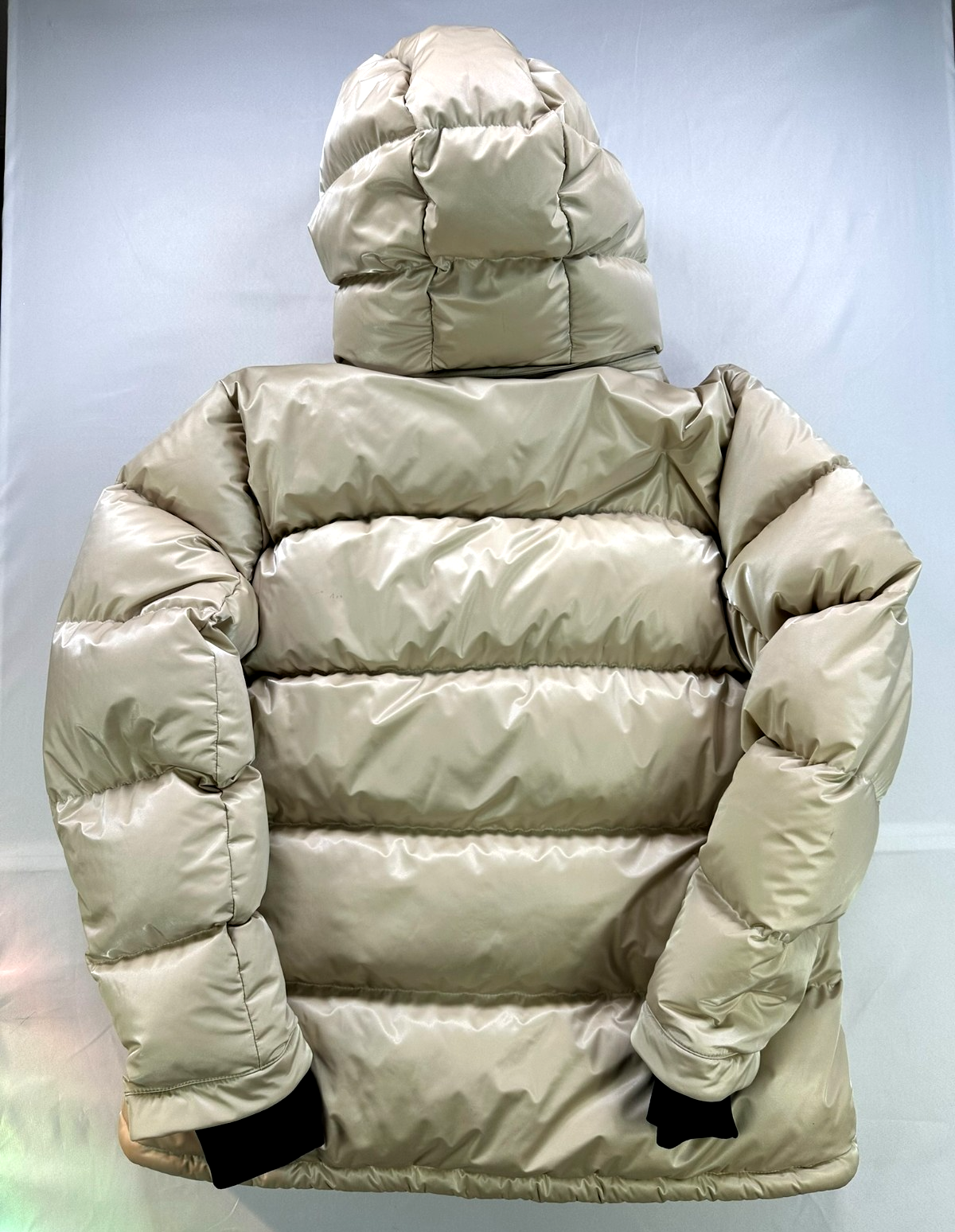 Women's Matte Pearl Original Super Puff Puffer Jacket- Size L
