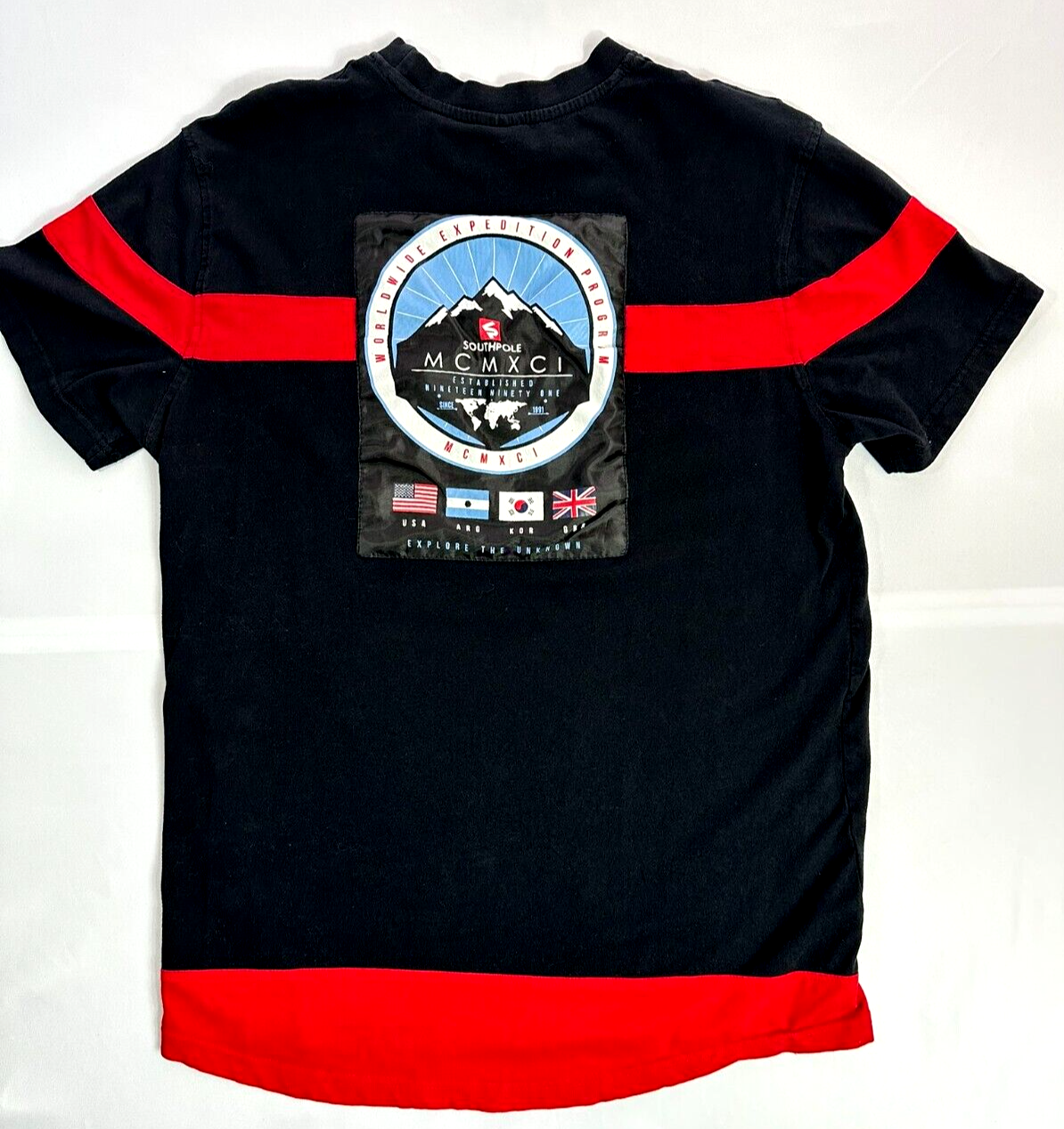 Teen Boy's Vintage Black & Red Southpole T-Shirt- Size M
